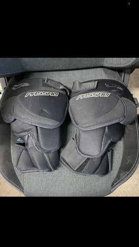 Passau Goalie Knee Pads