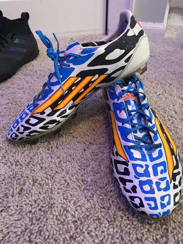 *rare* Messi World Cup cleats size 11 price negotiable