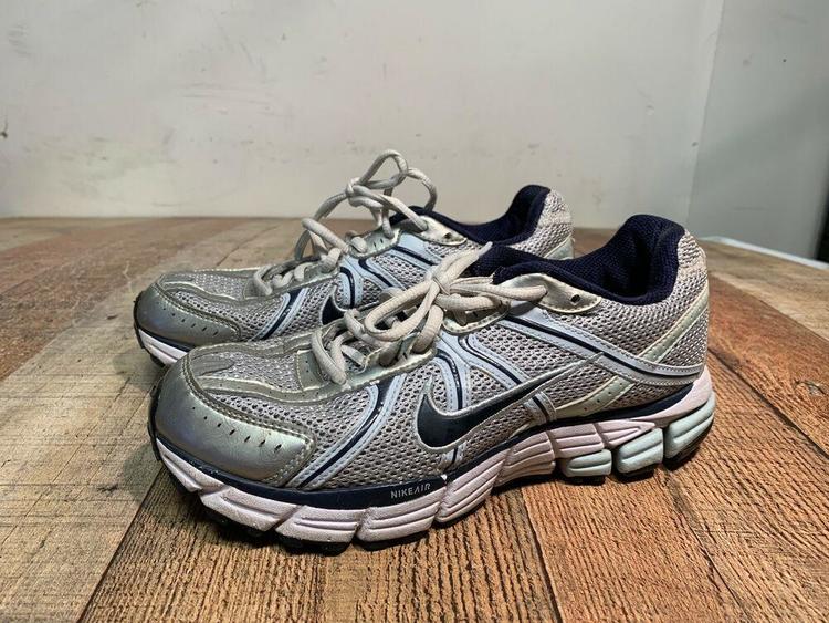 scarpe da calcio in pelle nike