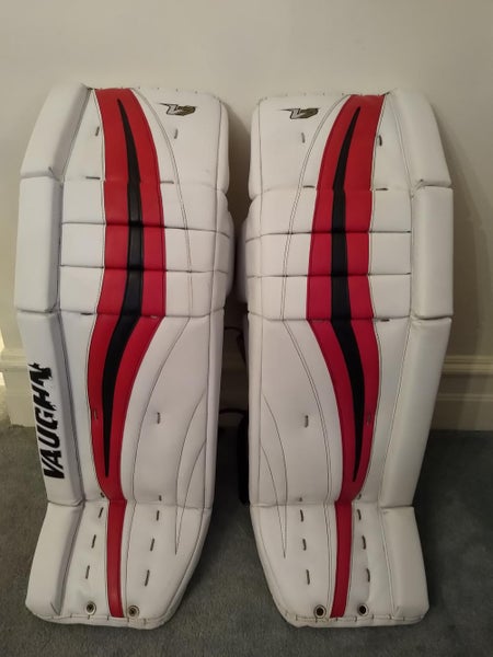 Vaughn V7 XF Pro Carbon 35+2 Double Break Leg Pads