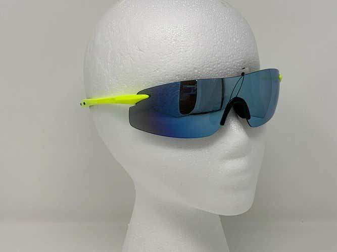 Performance Elite Leadout Anti-fog lens and no-slip nose grip eyewear