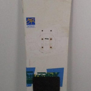Used Kid's DC 127cm Snowboard Without Bindings (SNB29)
