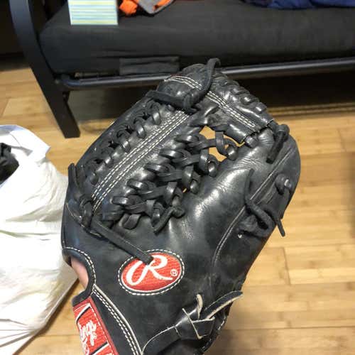 Black High School/College Right Hand Throw Pro Preferred 12" Baseball Glove