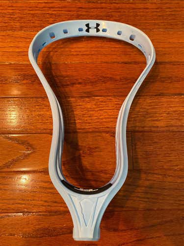 Blue Used Attack & Midfield Unstrung Command Low Head