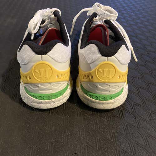 Warrior Shoes! Adult Men Size 8.5