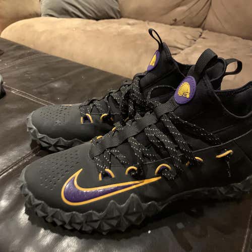 Black Iroquois Nationals Adult Turf Cleats High Top Size 11.5