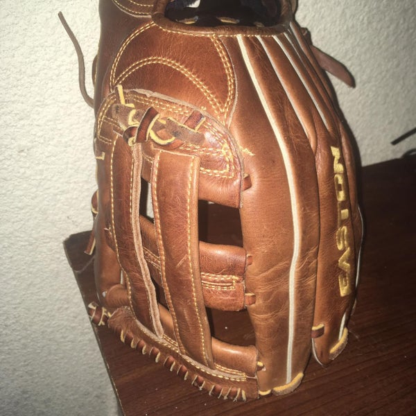 Brown High School/College Outfield Core Pro 12.75" Baseball Glove