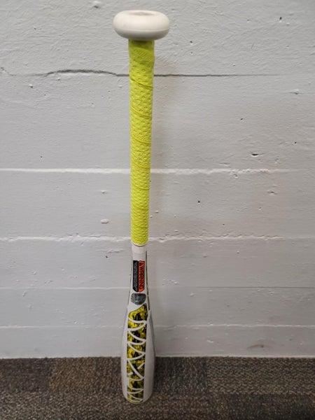 Used Kid Pitch (9YO-13YO) USSSA Certified Combat Composite Maxum Bat (-11) 17 oz 28"
