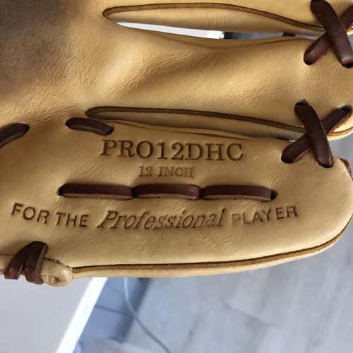 Used Right Hand Throw Heart of the Hide 12" Baseball Glove