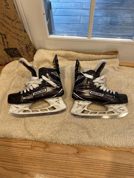 Used Senior Bauer Supreme 1S Hockey Skates Regular Width Pro Stock Size 6.5