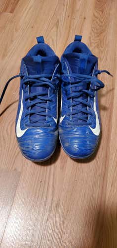 Adult Used Size 8.0 (Women's 9.0) Nike