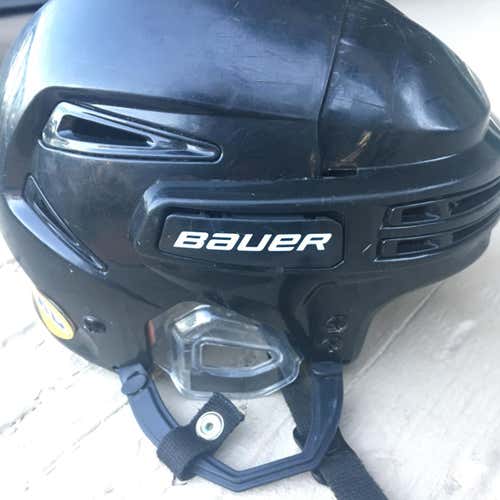 Black Used Medium Bauer CSA Z262.1 Helmet
