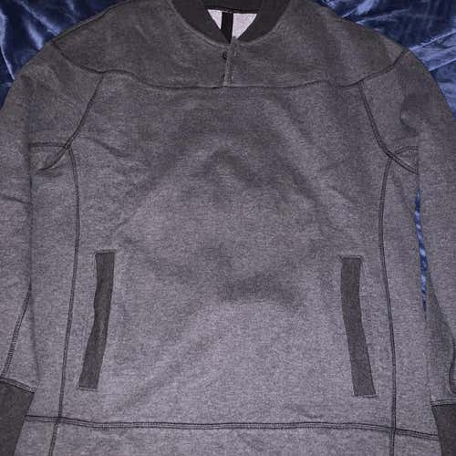 Gray Men's XL Lululemon Sweatshirt