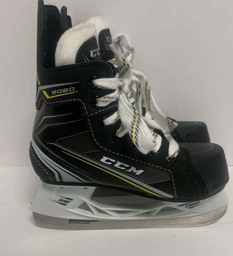 Used Ccm 3050 Youth 12.0 Ice Skates Ice Hockey Skates