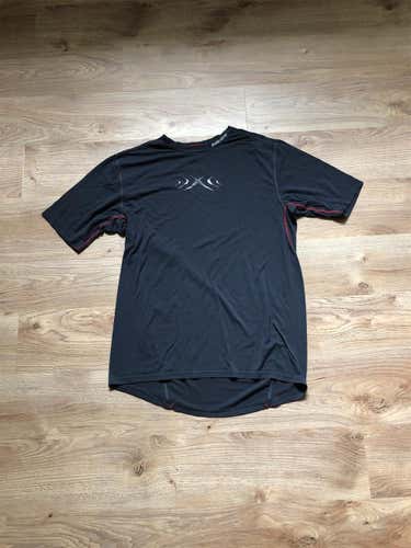 Adult Large Bauer Shirt