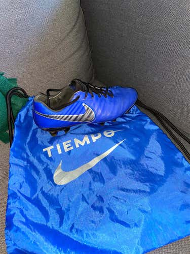 Tiempo Legend 7 elite