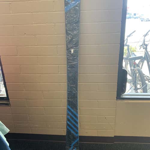 New Fischer Ranger 102FR Skis 184