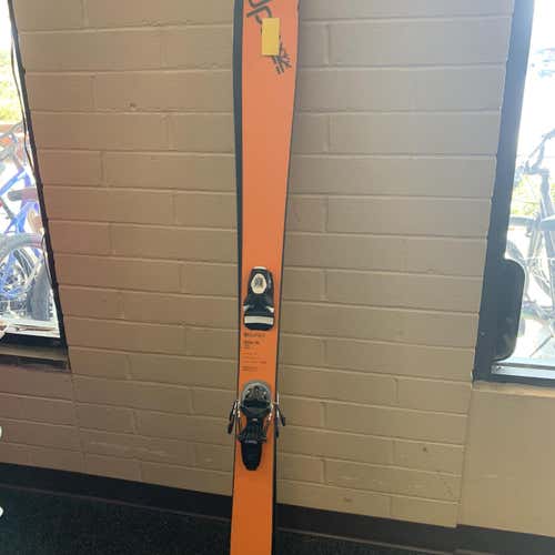 Used DPS Wailer 99 With Bindings Skis 176