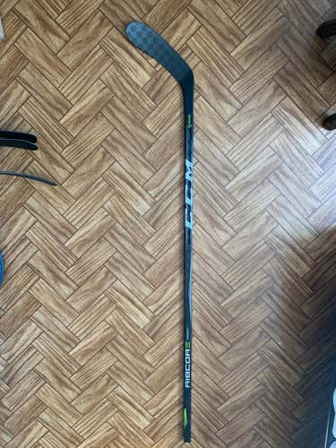 New Intermediate CCM Left Hand RibCor Trigger2 PMT Hockey Stick Toe Pattern P-28 65 Flex