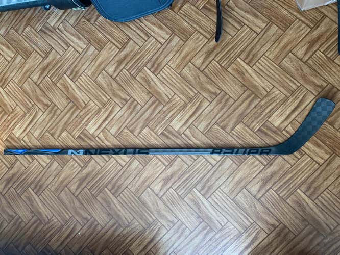 Used Senior Bauer Left Hand Nexus 8000 Hockey Stick Heel Pattern P-02 77 Flex