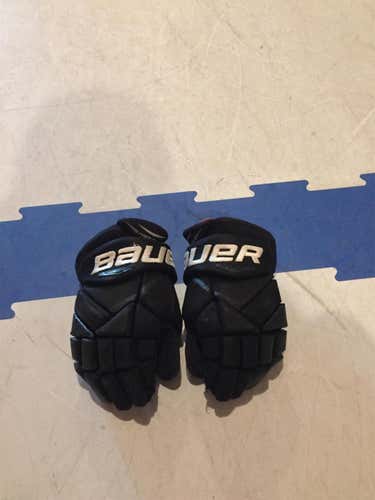 Black Junior Bauer Vapor X900 12"  Gloves