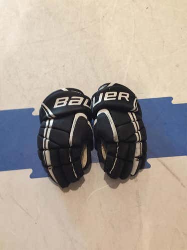 Black Junior Bauer Vapor X3.0 12"  Gloves