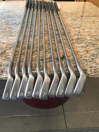 Used Men's Ping Right Handed Eye Iron Set Stiff Flex