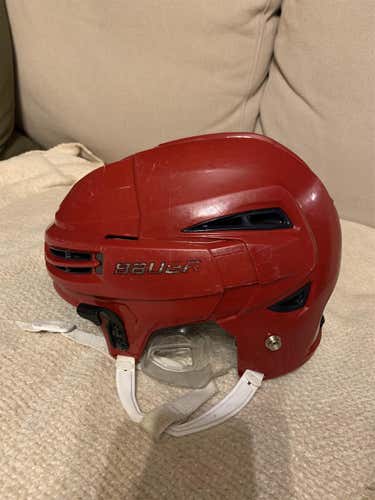 Red Used Medium Bauer Re-Akt 100  Helmet