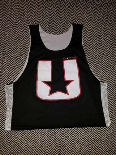 Universal Lacrosse Reversible Black/White #23