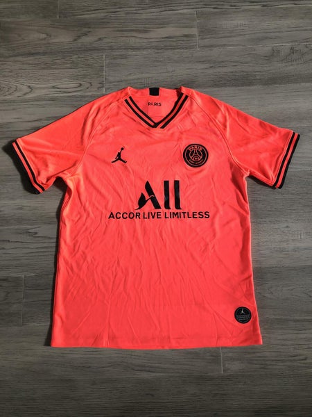 Kylian Mbappé #7 Nike Paris Saint Germain PSG x Jordan Red Adult Soccer Jersey BNIB w/ Tags - Medium