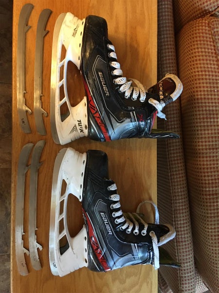 Senior Bauer Vapor X2.9 Extra Wide Width Size 8 Hockey Skates