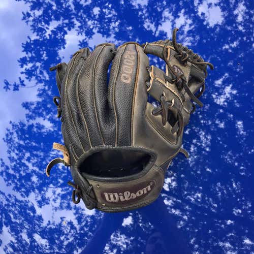 Black Adult Infield A2000 11.5" Baseball Glove