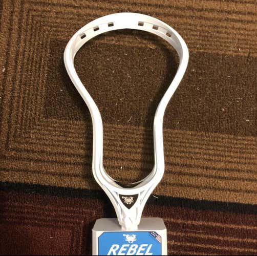 White New Attack & Midfield Unstrung Rebel O Head
