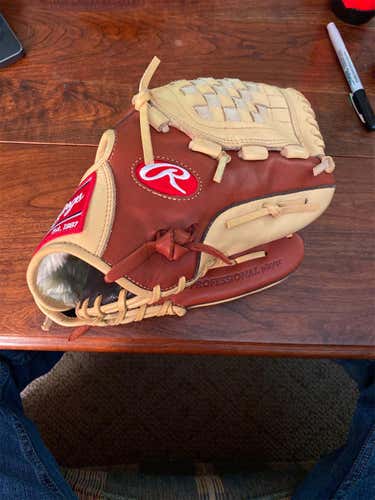 New Right Hand Throw Gold Glove Elite 12" Baseball Glove