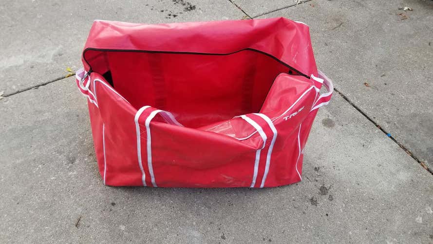 Used True senior player bag