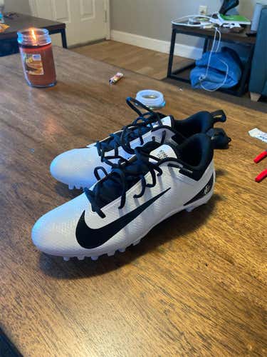 Black Unisex Molded Cleats Nike Cleats