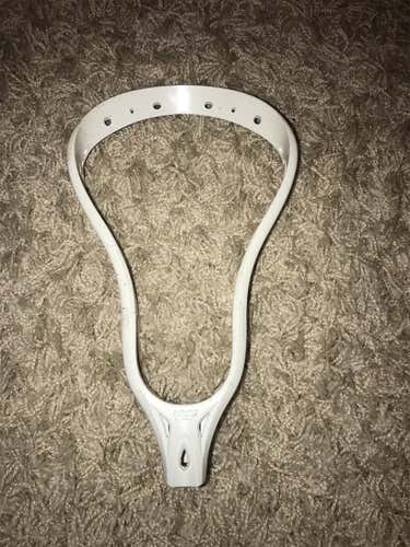 Great Condition White Attack & Midfield Unstrung Viper 2 Head