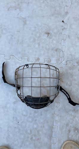 Intermediate Medium Bauer FM7500 Full Cage