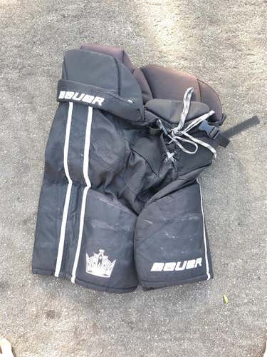 Black Senior Medium Bauer Hockey Pants