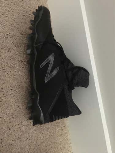 Black Mens Size 11 (Women's 12) New Balance