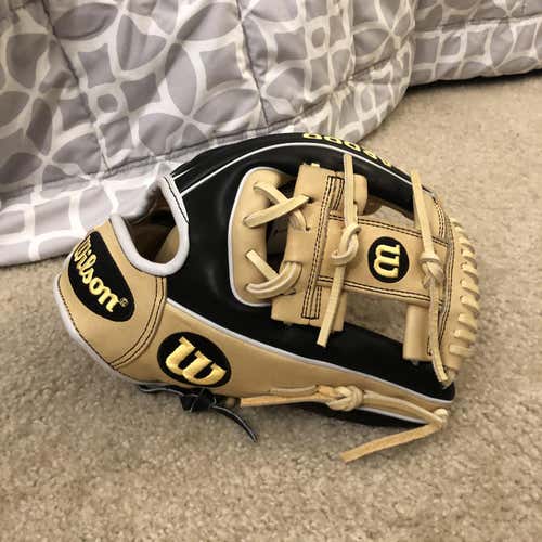 Brand New Wilson A2000 1786 11.5" Baseball Glove