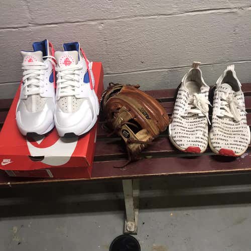 Used Size 10 (Women's 11) Nike Trade Only