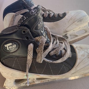 Senior CCM 852 Tacks Custom Fit Regular Width Size 7.5 Hockey Goalie Skates