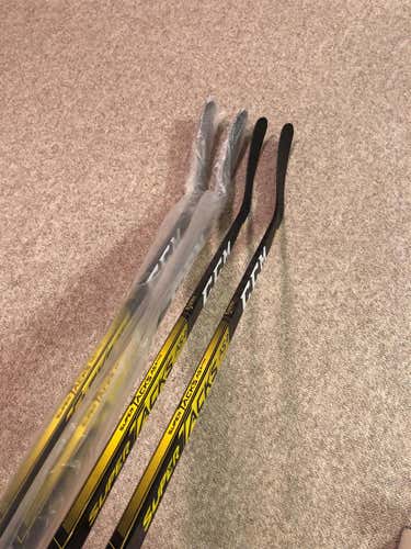 Montreal Canadiens Senior Left Hand Super Tacks AS2 Pro  Pro Stock Hockey Stick