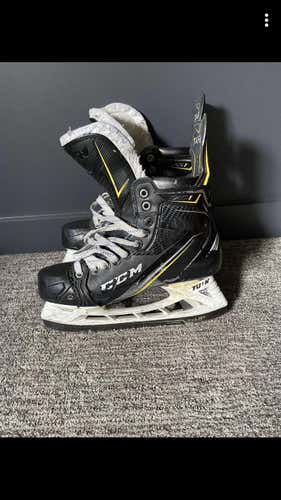 Senior CCM Super Tacks AS1 Regular Width  Size 8.5 Hockey Skates