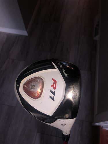 Men's Right Handed R11 Stiff Flex 9 Loft Driver