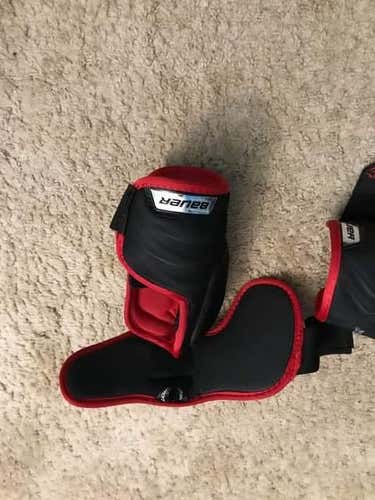 New Medium Bauer Vapor 1X Elbow Pads