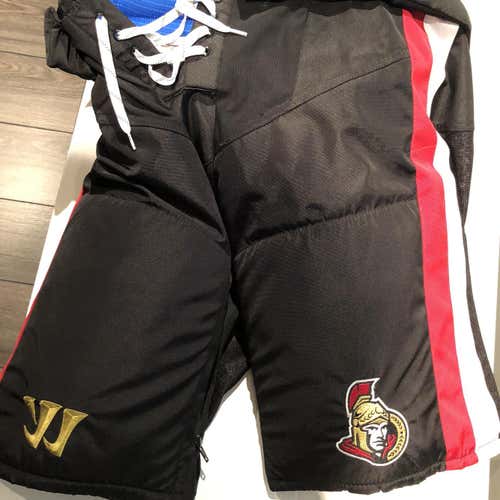 Black Senior Medium Warrior Convert Pro Pro Stock Hockey Pants