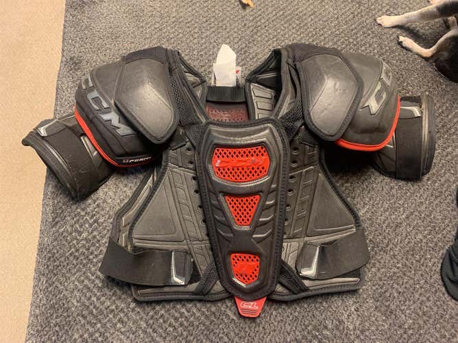 Senior Small CCM U+ Shoulder Pads