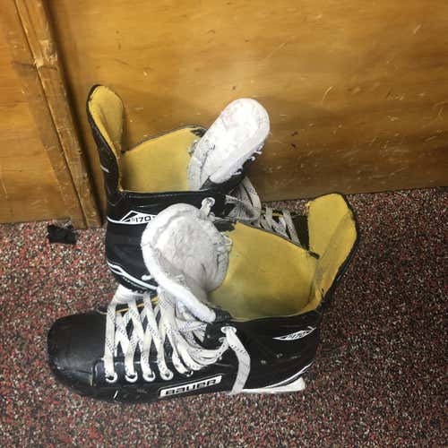Senior Bauer Supreme S170 Size 7.5 Hockey Skates